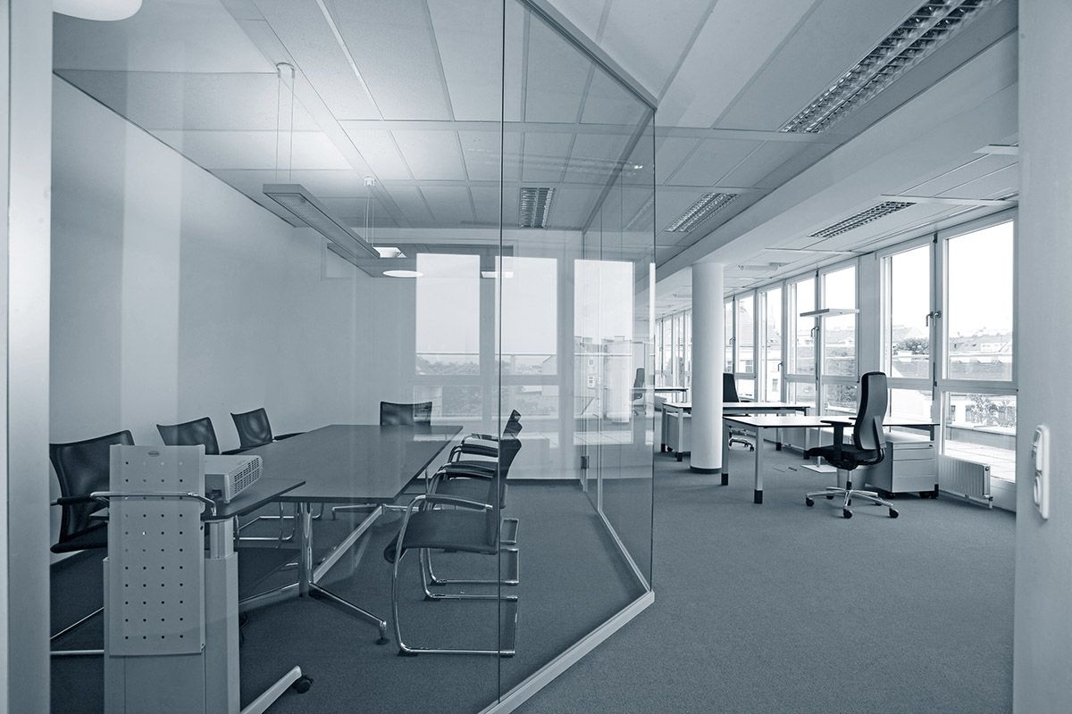 Officedesign Projekt Hall Allergy Konferenzraum Glas